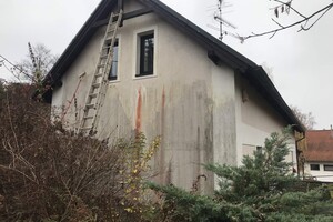 Čištění fasády - rodinný dům Velké Popovice