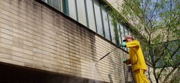 Vysokotlaké čištění fasády wapkou