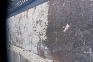 Vyčištění fasády panelového domu