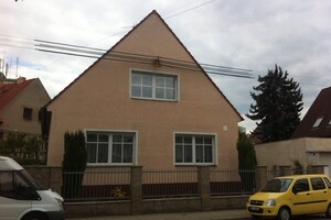 Vyčištění fasády od řas